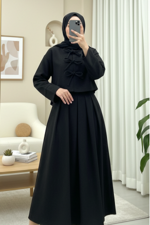 Önü Bağcıklı Etekli Kaşe Takım  -Siyah