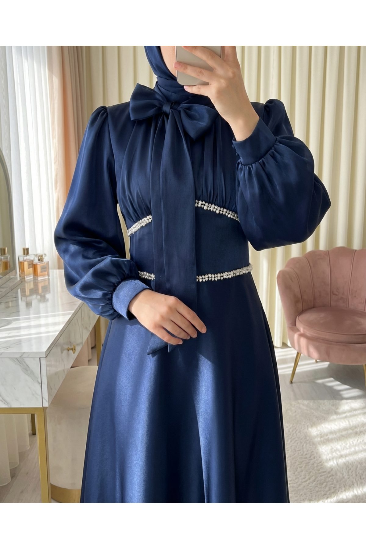 Balloon Sleeve Evening Dress with Bow Collar and Stone Detail at Waist -Navy blue
