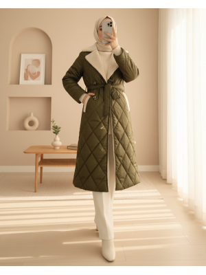 Yakası Kürklü Beli Kemerli Düğmeli Astarlı Kapitone Mont -Haki