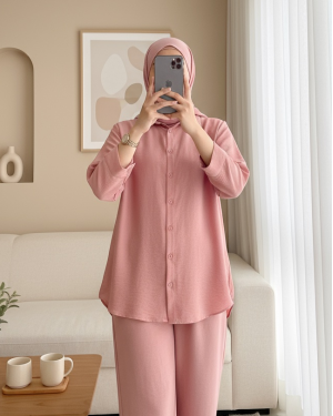 Poplin Shirt with Long Back Buttons -Puppies mouth