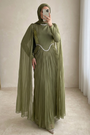 Yakası Ve Beli Taşlı Pelerin Detaylı Janjan Abiye -Haki