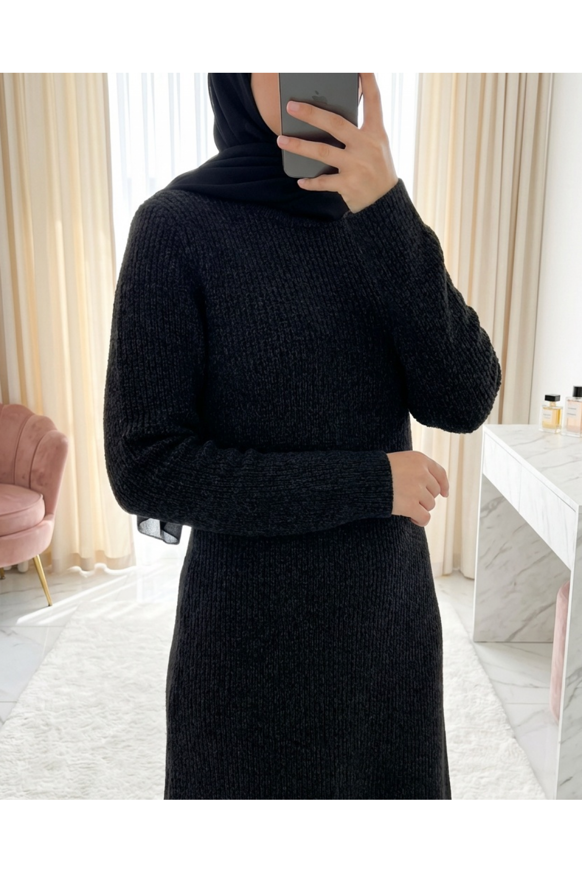 Bisiklet Yaka Beli Oturtmalı Yumoş Triko Elbise   -Siyah