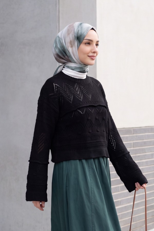 Ajurlu Ponponlu Uzun Kol Triko Kazak -Siyah