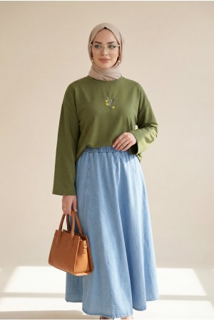 Önü Çiçek Nakışlı Yuvarlak Yaka Salaş Penye Bluz -Yeşil