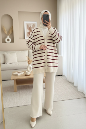 Çizgili Düğmeli V Yaka Triko Hırka     -Bej