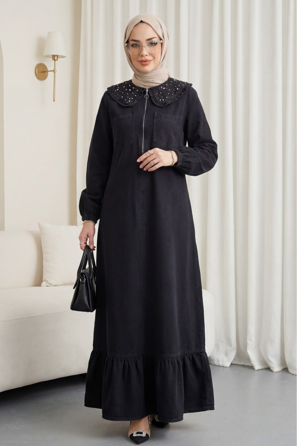 Peter Pan Collar Half -Black
