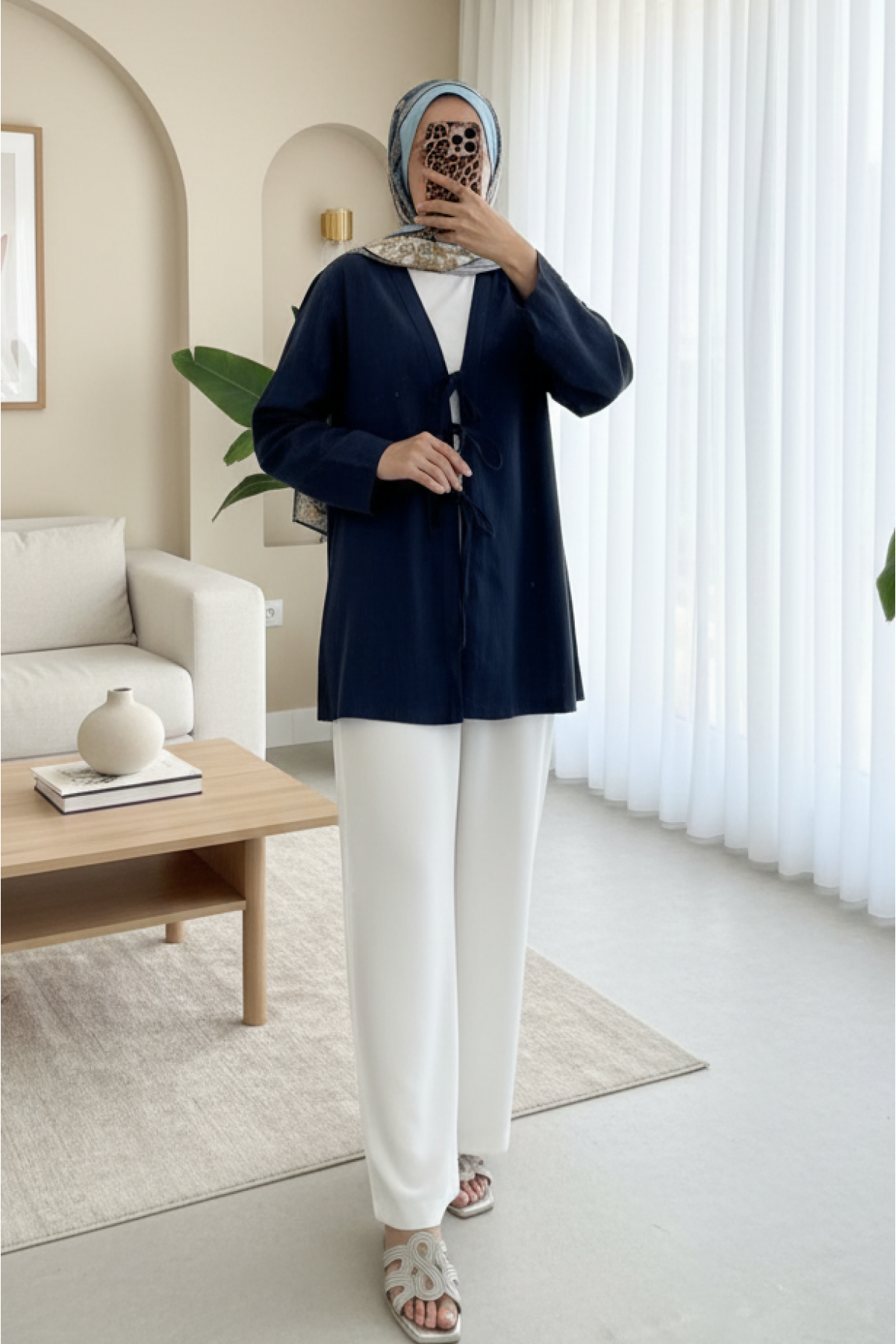 Önü Üç Bağcıklı Keten Görünümlü Kimono -Laci