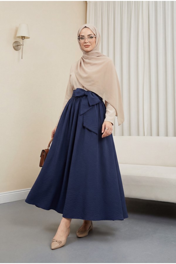 Pleated Belted Parachute Skirt     -Navy blue