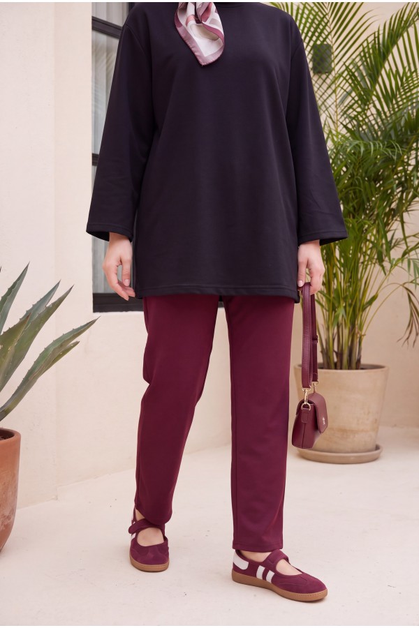 Double Pocket Elastic Waist Lace Detail Trousers  -Maroon
