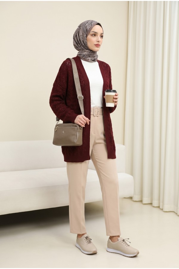 Loose-fitting knitted cardigan with openwork pattern. -Maroon