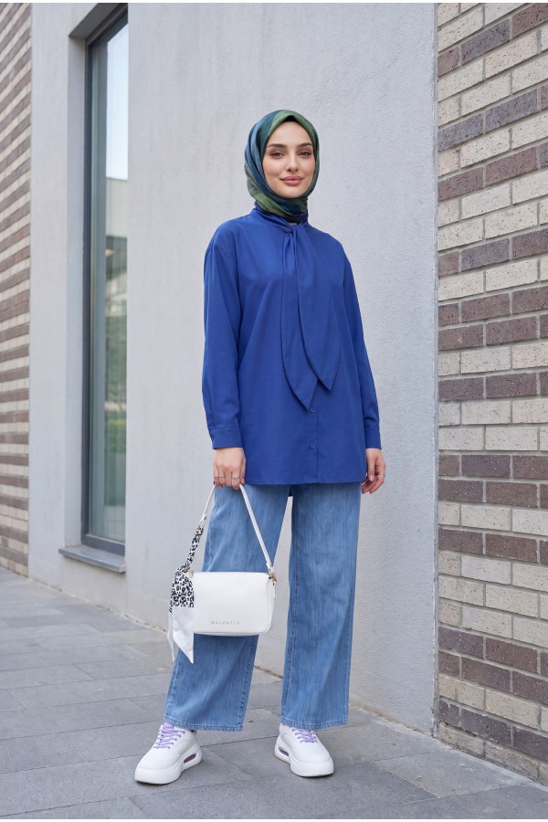 Elastic Waist Wide Leg Jeans with Pockets -Ice Blue