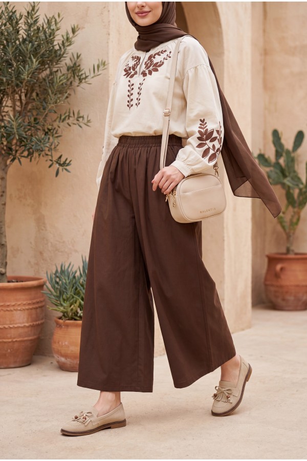 Modal Skirt Pants with Elastic Waist and Pockets -Brown