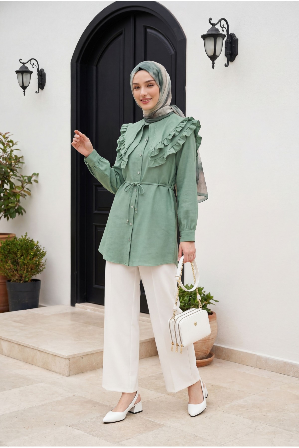 Single Button Front Fold Detail Pocket Trousers  -White