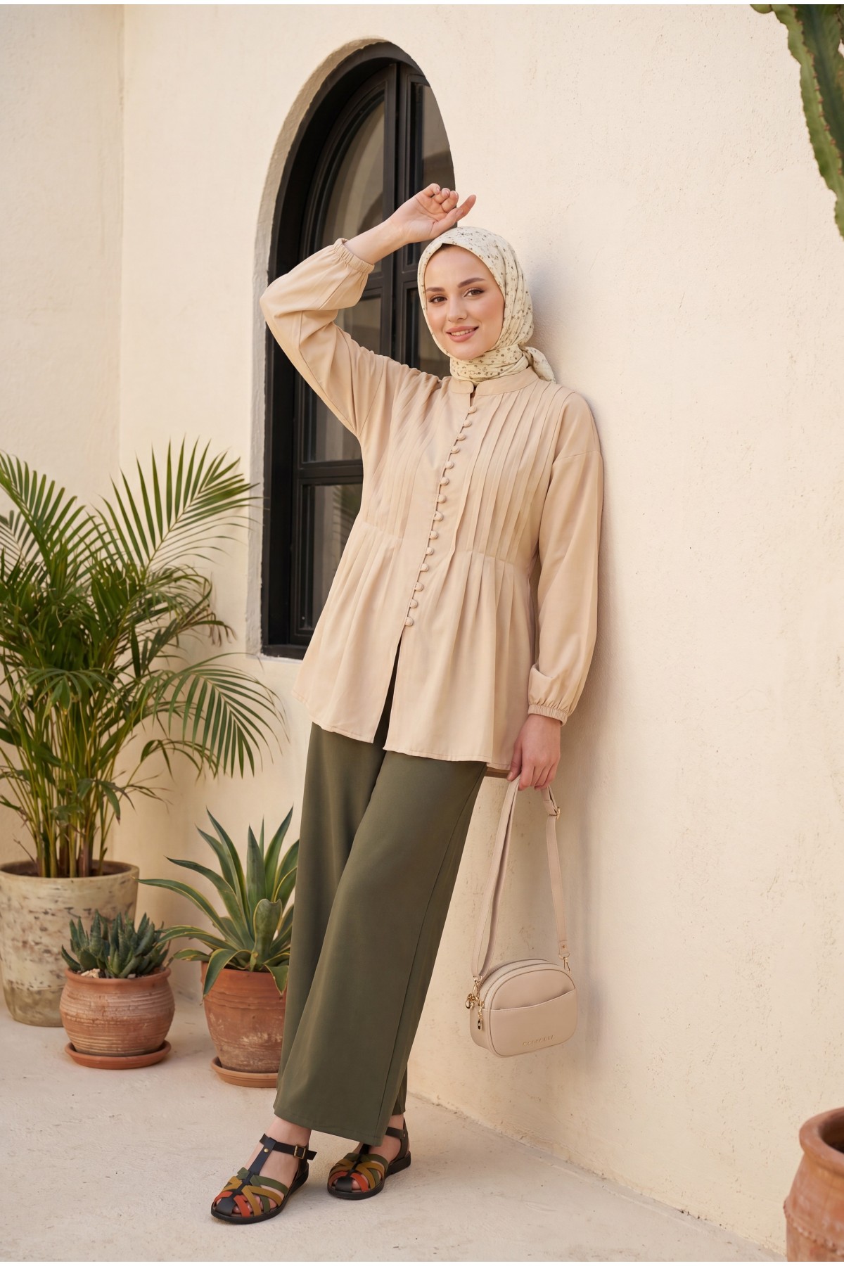 Elastic Waist Tied Wide Leg Trousers -Khaki detay görseli