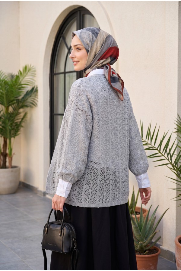 Half Sleeve Openwork Short Cardigan      - Light grey