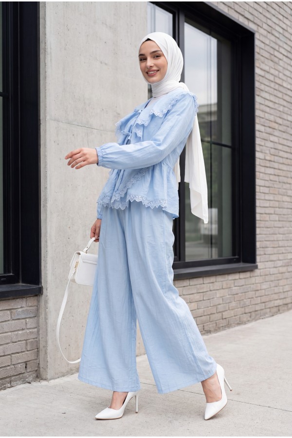 Strawberry Set with Lace Detail and Front Tie-Up Pants -Baby Blue
