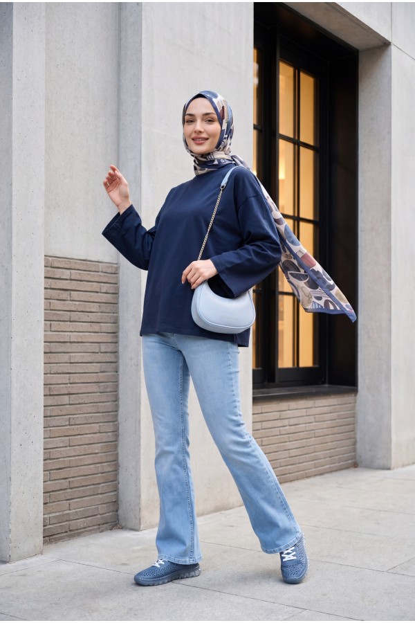 Crew Neck Long Sleeve Oversize Cotton Sweatshirt -Navy blue