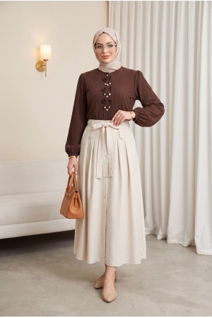 Önü Fiyonk Detaylı Düğmeli Kolu Lastikli Bluz   -Kahve