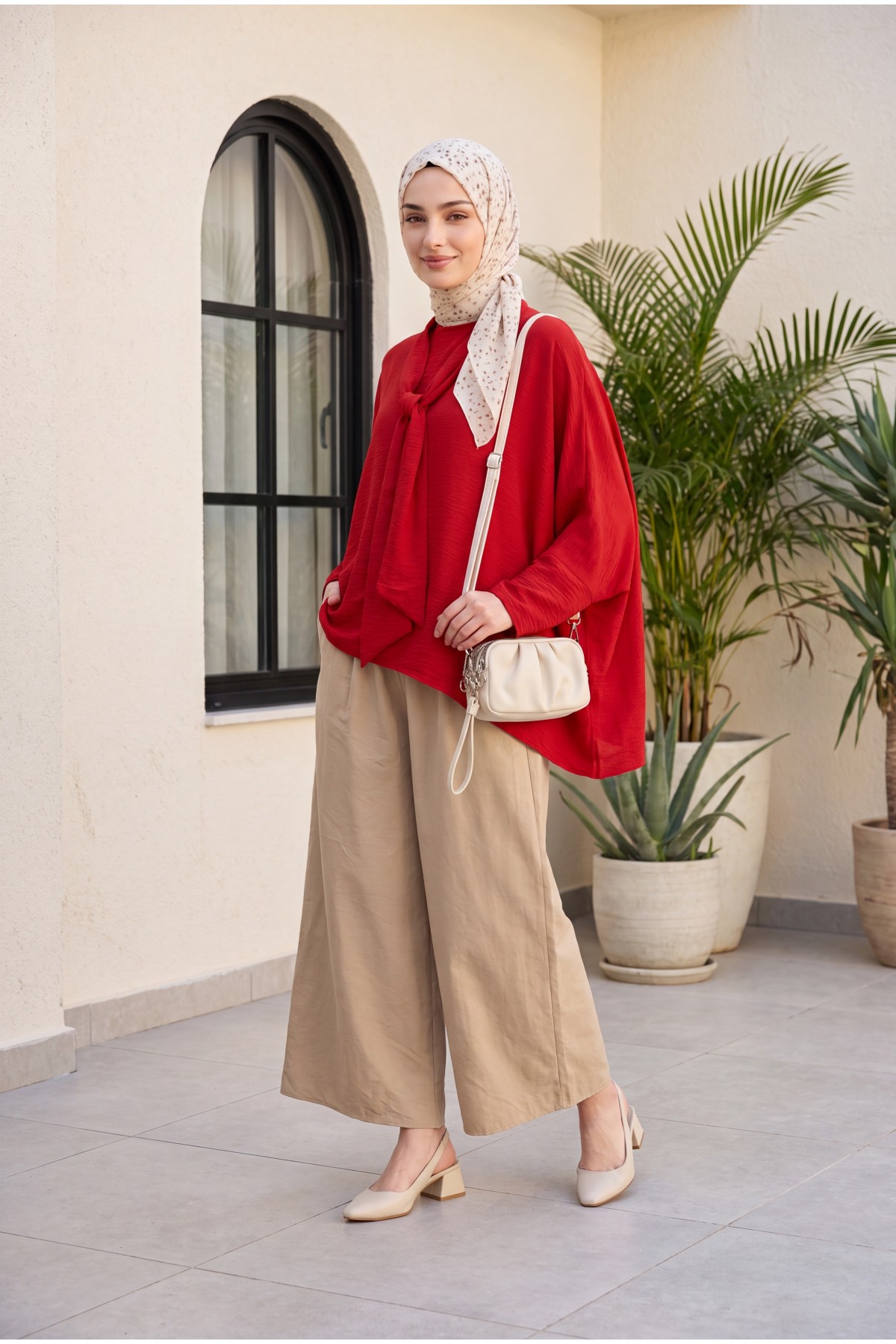 Oversized Poly-Viscose Tunic with Sash and Longer Back -Red