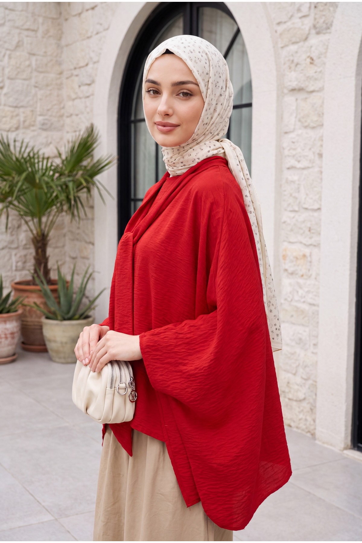 Oversized Poly-Viscose Tunic with Sash and Longer Back -Red