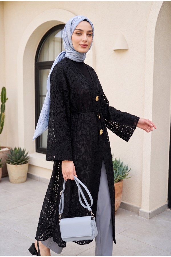 Geniş Kol Bağcıklı Broşlu Jakarlı Uzun Kimono -Siyah