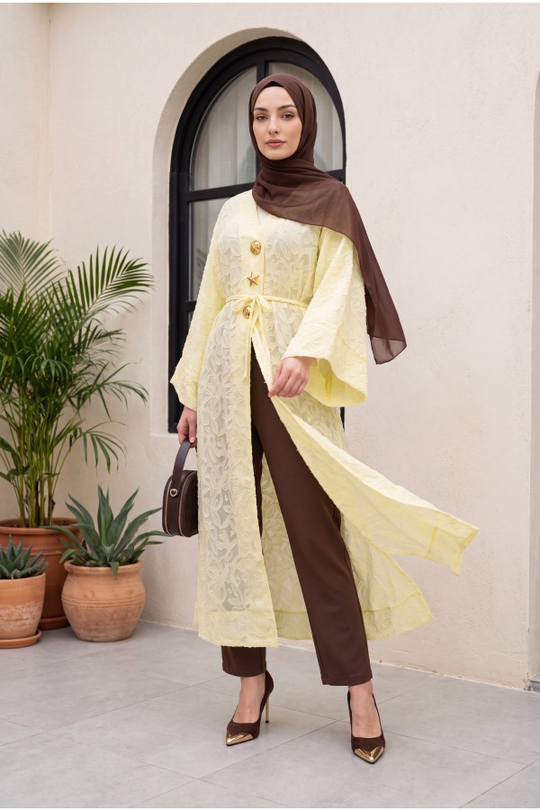 Geniş Kol Bağcıklı Broşlu Jakarlı Uzun Kimono -Sarı