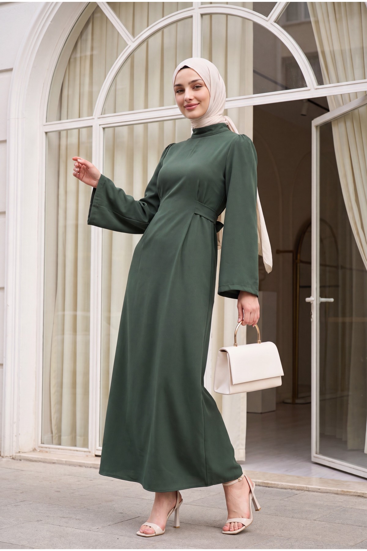 Judge Collar Lace Detailed Dress          -Khaki
