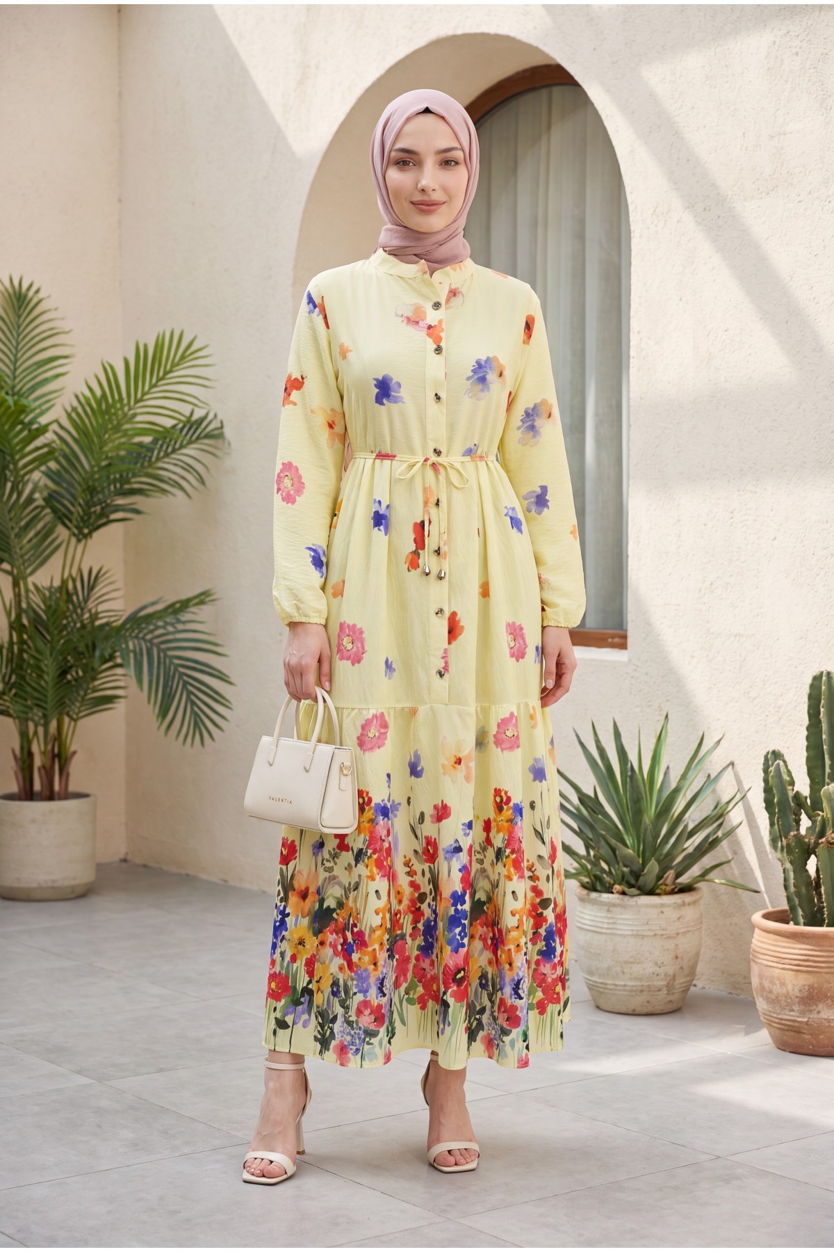 Floral Patterned Polycotton Dress with Elasticated Sleeves, Half Button Closure and Belt  -Yellow detay görseli