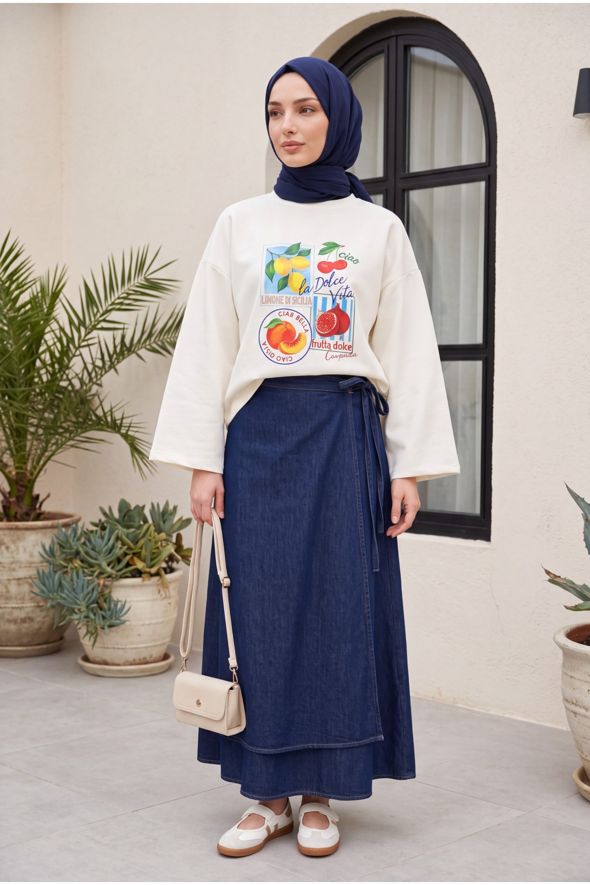 Meyve Baskılı Bisiklet Yaka Oversize 2 İplik Penye Sweatshirt -Sarı
