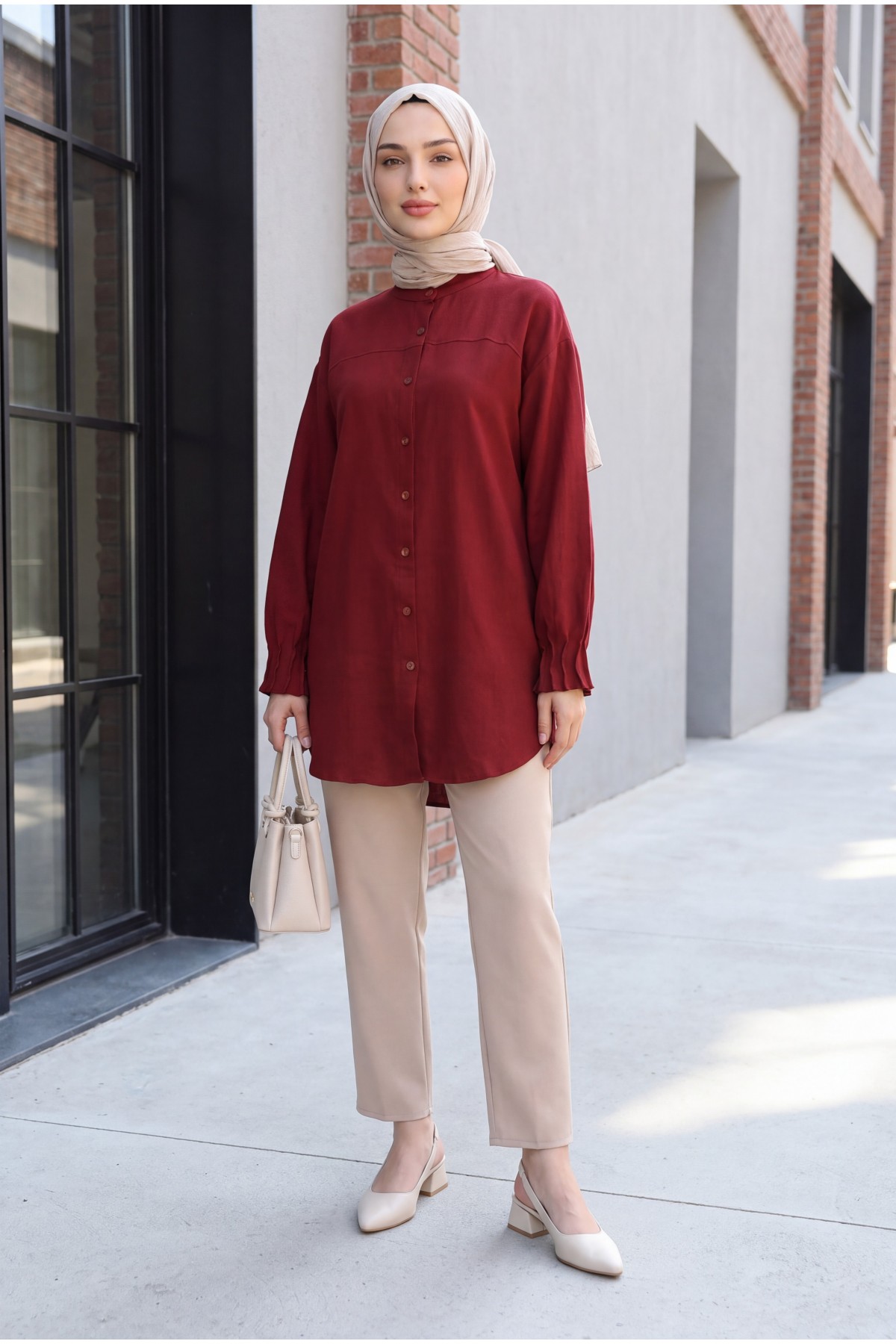 Sleeve Cuff Draped Oval Cut Shirt       -Maroon
