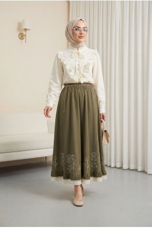 Hakim Yaka Fırfır Detaylı Bağcıklı Jakarlı Bluz -Ekru