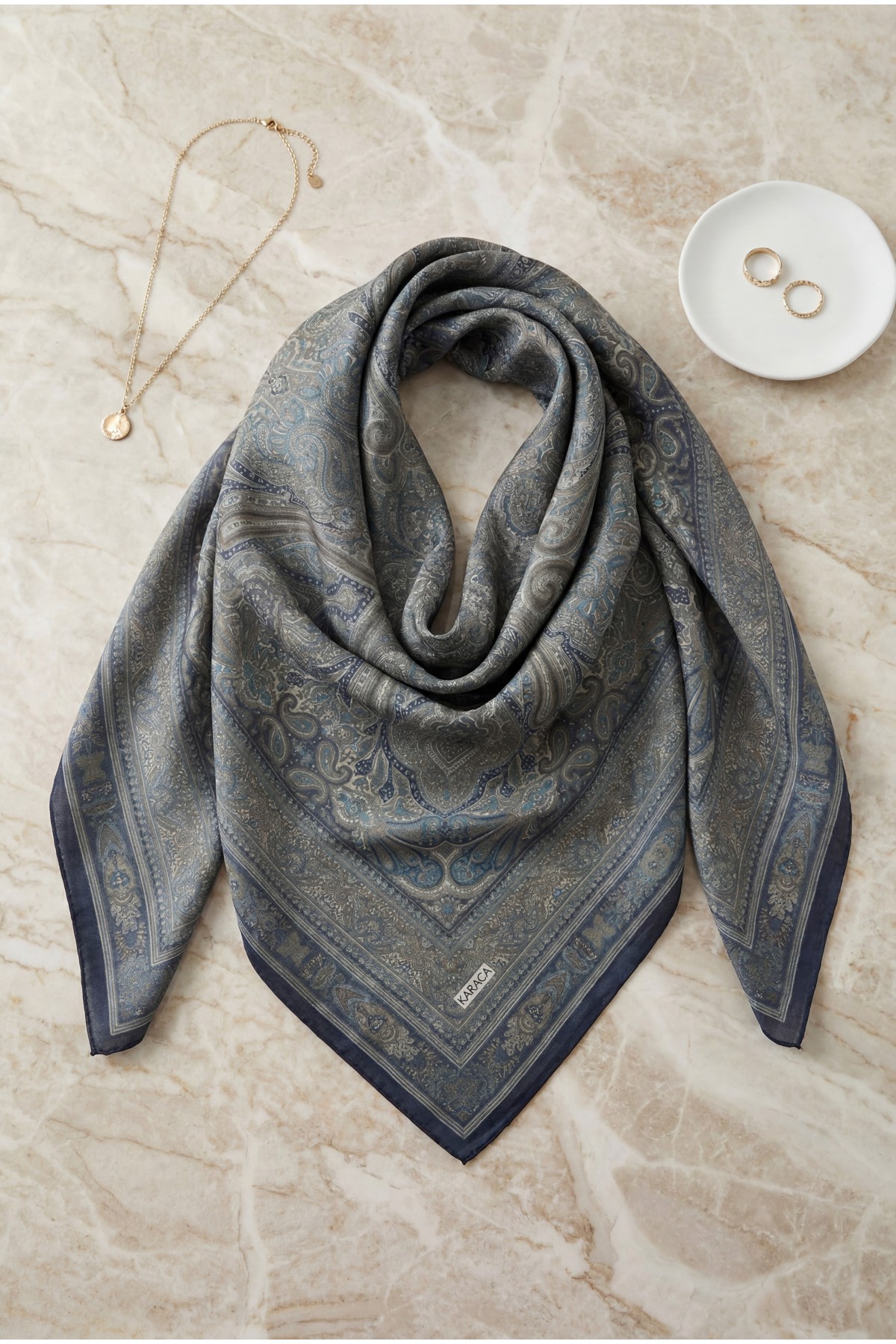 Framed Ethnic Pattern Cotton Scarf -parliament