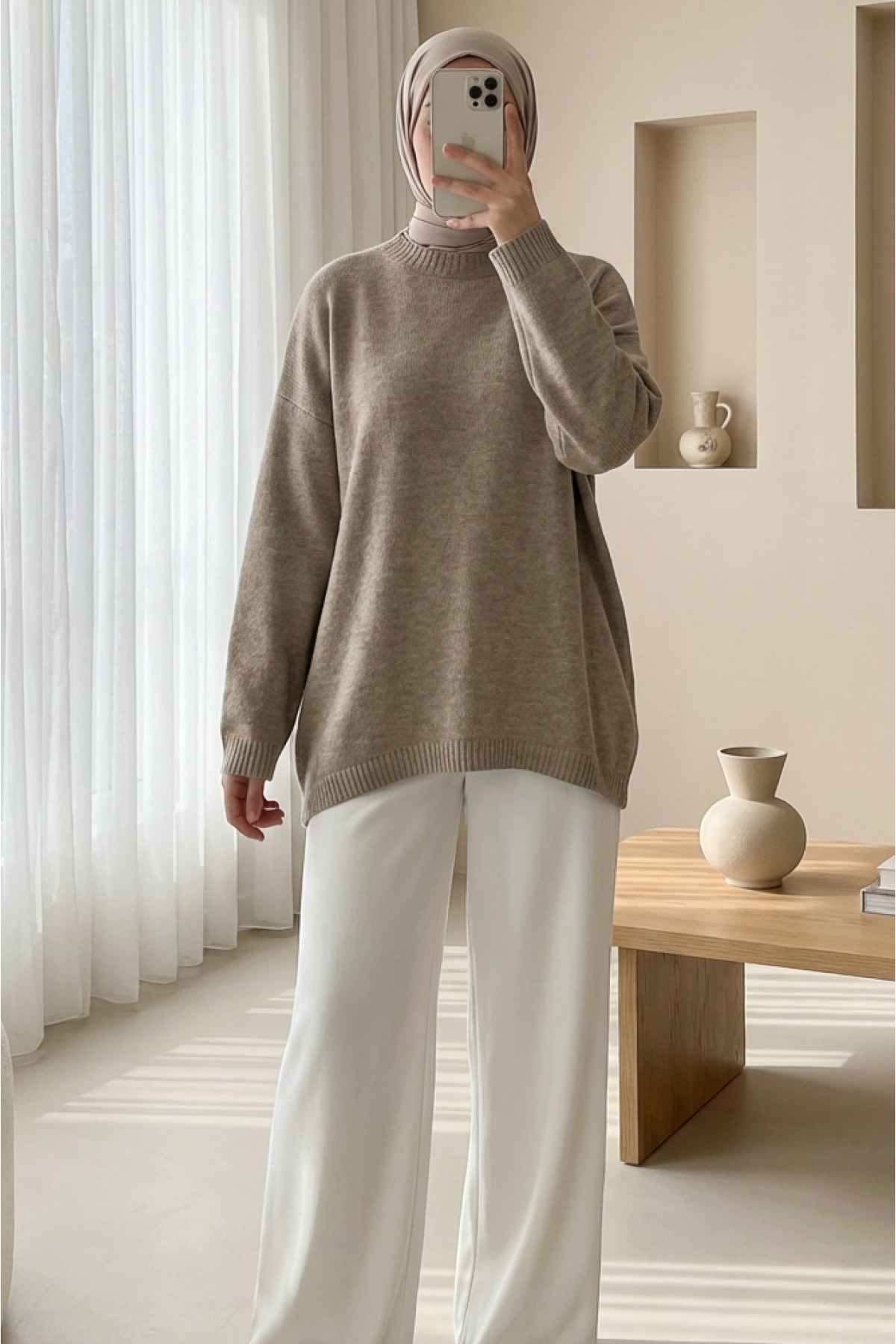 Round  Neck Loose Knit Sweater  -Light Mink