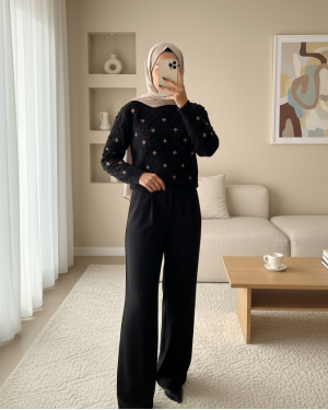 Front And Sleeves Pompom Knitwear Sweater -Black