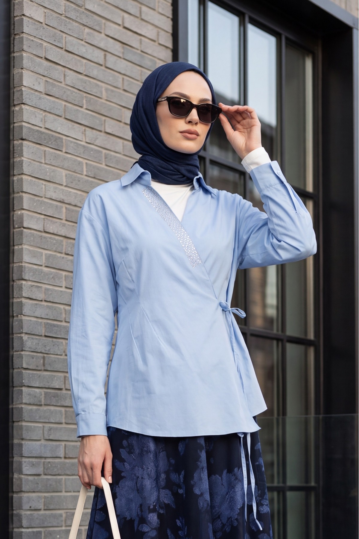 Side-Tie Poplin Shirt with Stone Detail and Wrap Collar -Blue
