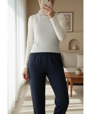 بنطلون نسائي بنقشة الجزر مع تفاصيل في الحافة 