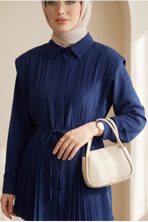 Önü ve Sırtı Pilise Detaylı Gizli Düğmeli Tasarım Gömlek -Laci