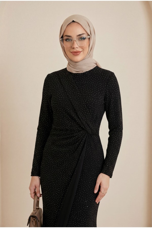 فستان سهرة بخصر منسدل مزين بطبقتين من الأحجار المتناثرة في الأمام -أسود