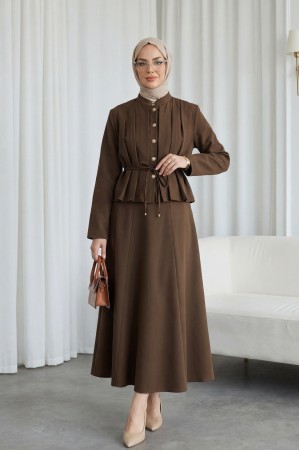 Önü Pileli Ve Düğmeli Beli Bağlamalı Etekli Krep Takım  -Kahve