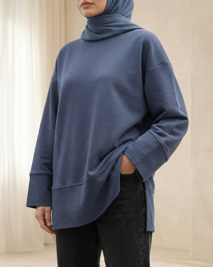 تونيك نسائي محبوك بياقة دائرية وأكتاف مكشوفة 