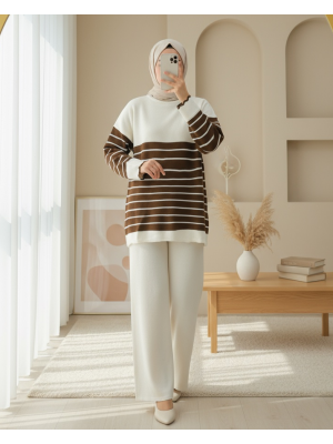 Yarım Boğazlı Çizgili Triko Takım -Kahve