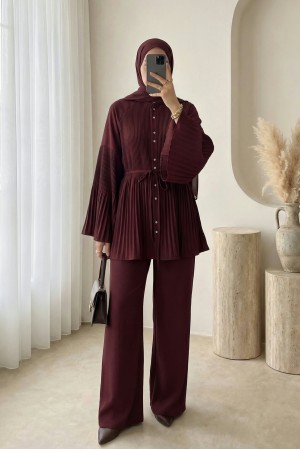 Piliseli Hakim Yaka Düğmeli Krep Takım -Bordo