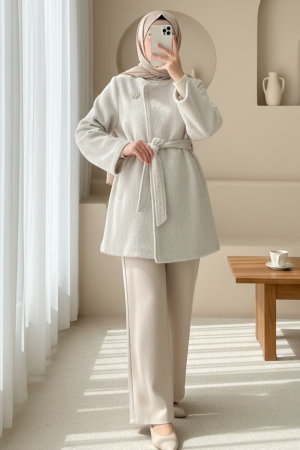 İçi Astarlı Tek Düğmeli Kemerli Sakallı Kap -Krem