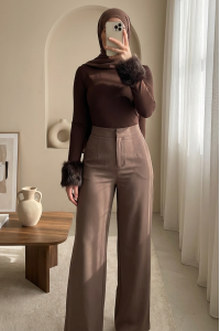 Kolu Kürklü Yarım Boğazlı Çıtçıtlı Zıbın Bluz -Kahve