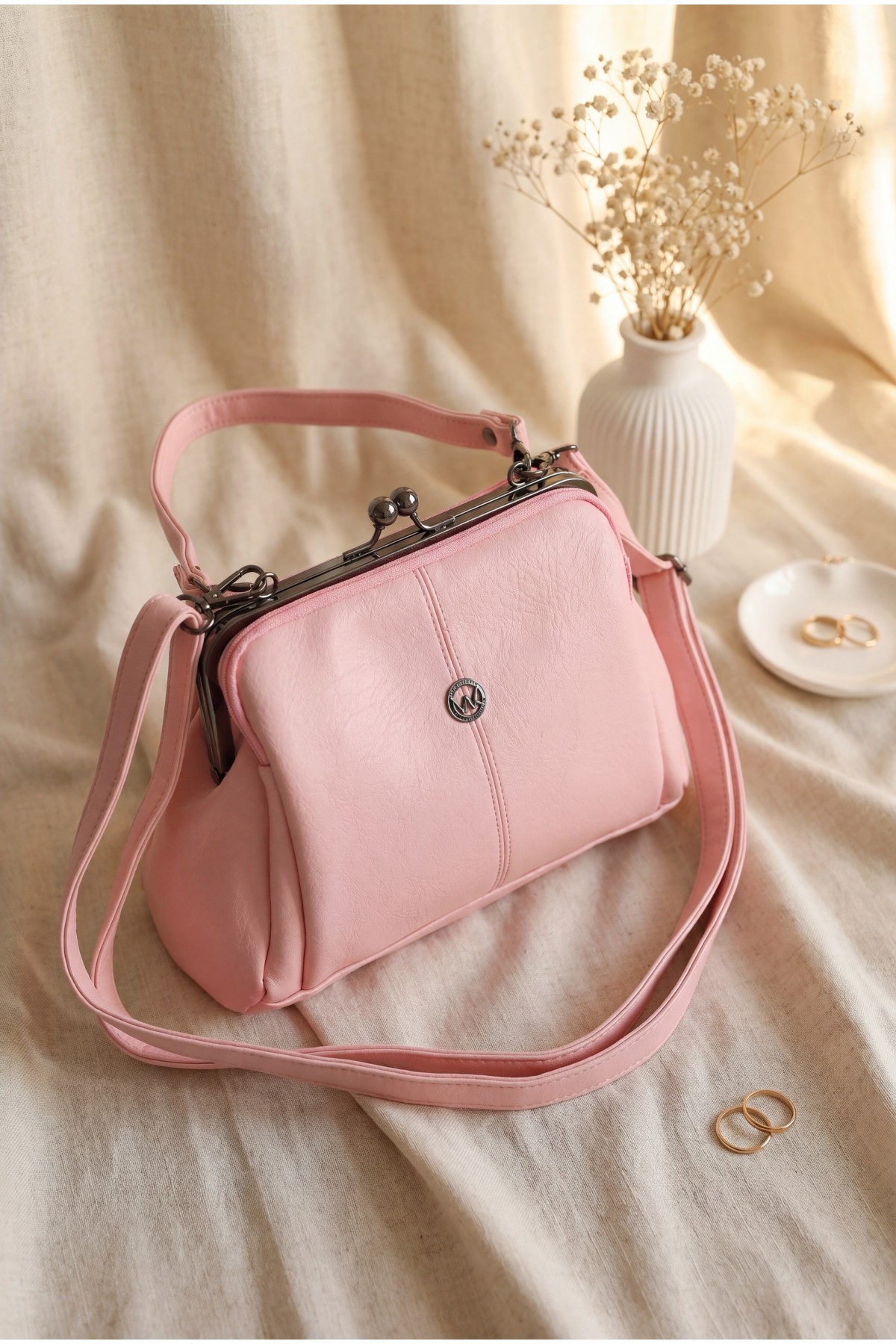 Vintage Design Functional Multi-Compartment Shoulder Bag -Powder