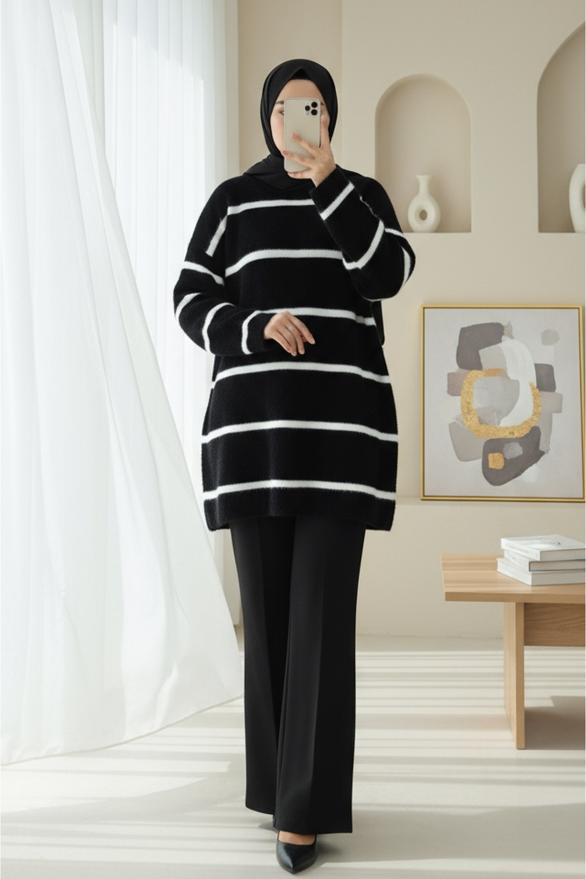 Striped Loose Bearded Knit Tunic -Black