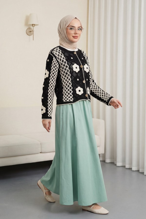Double Pocket Poplin Flared Skirt with Elastic Waist   -Cagla Green