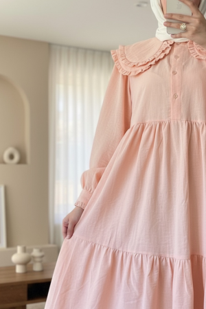 Bebe Yaka Fırfırlı Parçalı İthal Keten Elbise   -Yavruağzı