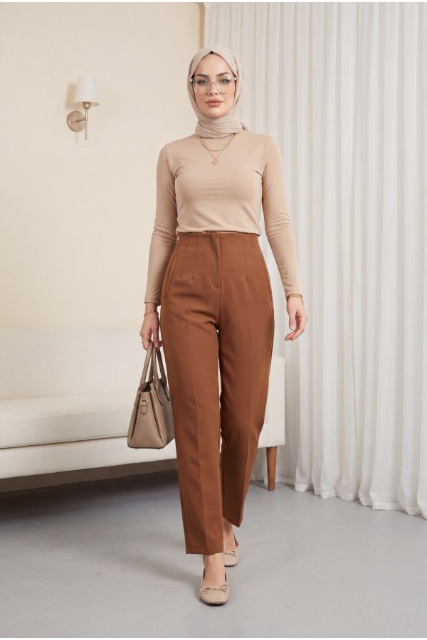 Pleated Zipper Slim Leg Trousers -Brown