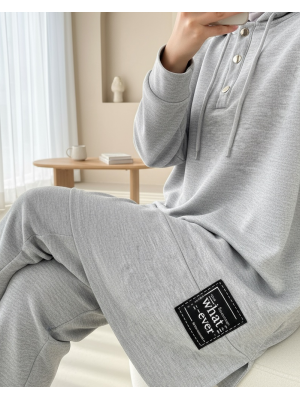 Çıtçıtlı  Arma Detaylı İkili Penye Takım -Gri